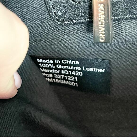 Marciano Black Leather Shoulder Envelope Bag Clutch Gold Chain And Details - Picture 6 of 12